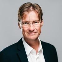 Porträtfoto von DI Klaus Koppitsch, Unternehmensberater und systemischer Coach